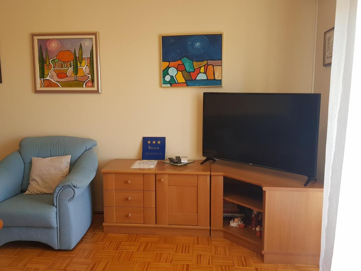 Apartment Korni Пореч Екстериор снимка
