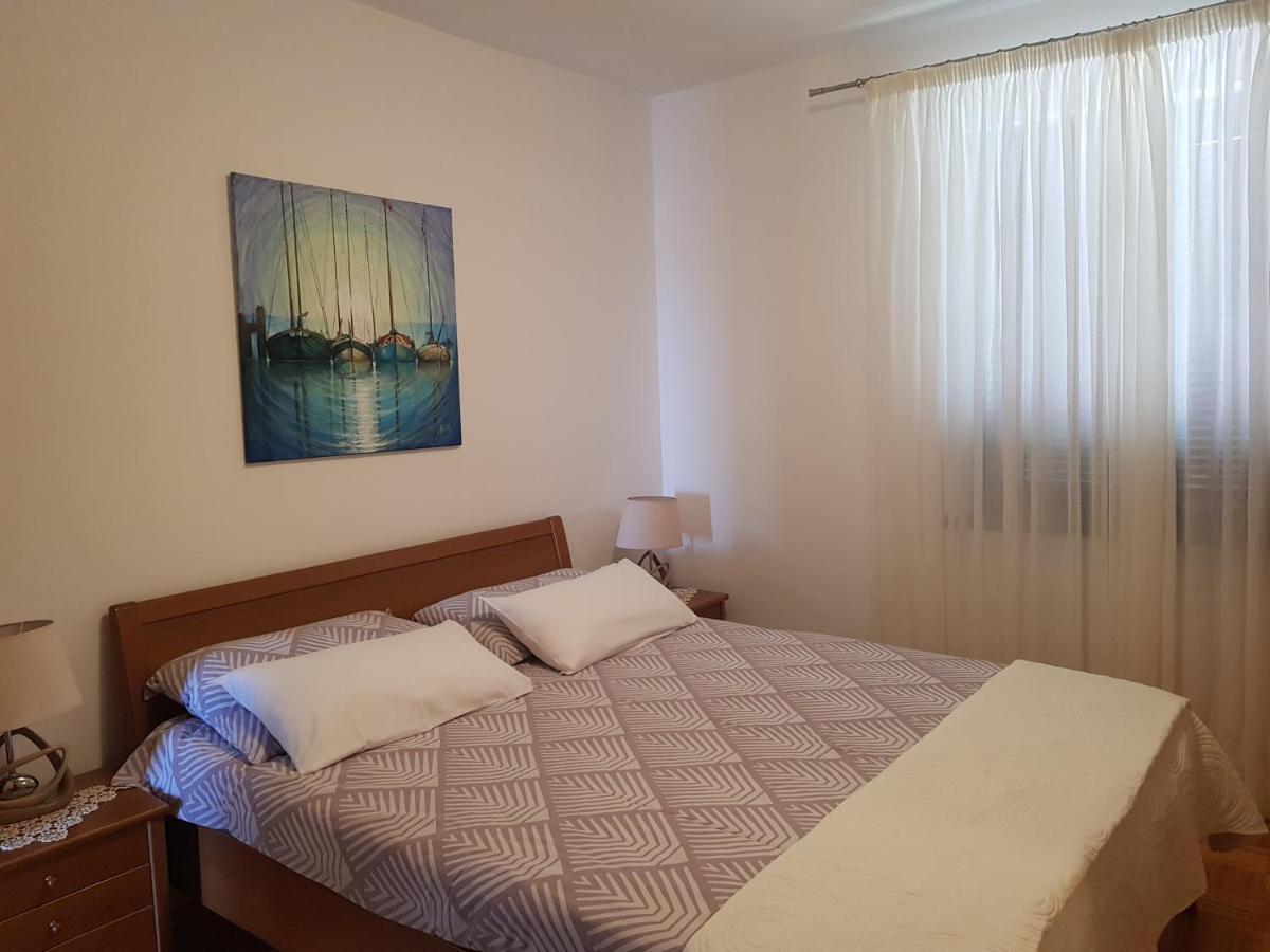 Apartment Korni Пореч Екстериор снимка