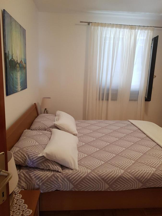 Apartment Korni Пореч Екстериор снимка